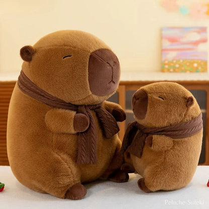Peluche Capybara Frileux en écharpe