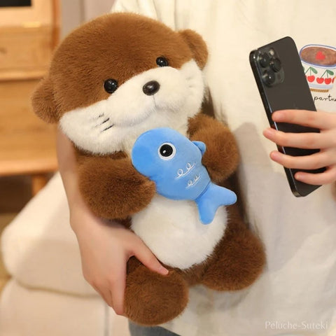 Peluche Loutre Kawaii et son Poisson